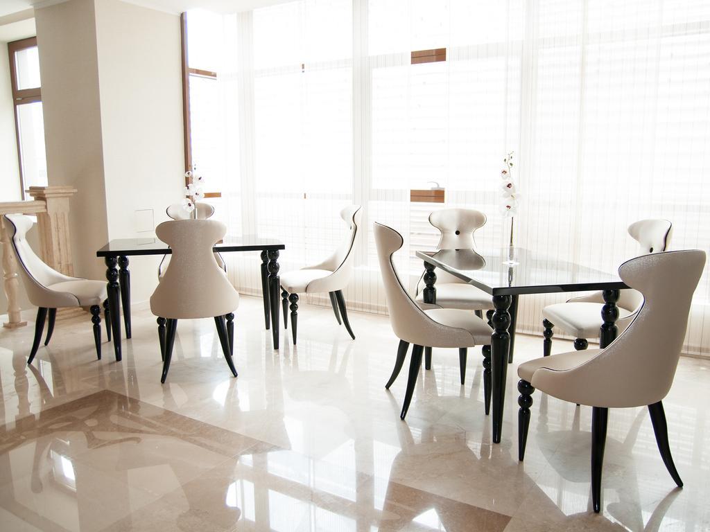 Premier Palace Spa Hotel Bucharest Luaran gambar Interior of the hotel